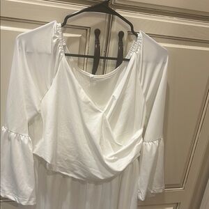 Elegant White Long Sleeve Dress